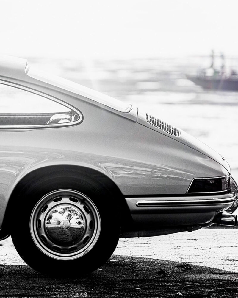1965 Porsche 911 - Frame Detail