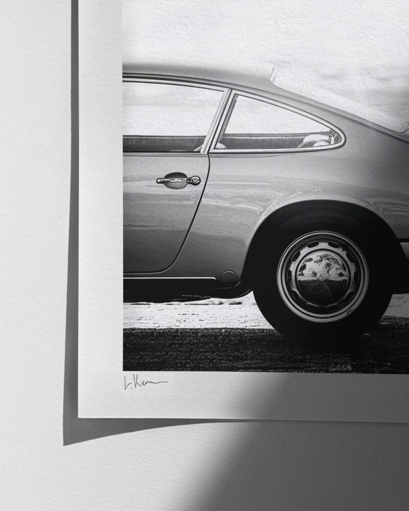 1965 Porsche 911 - Print Quality Close-up