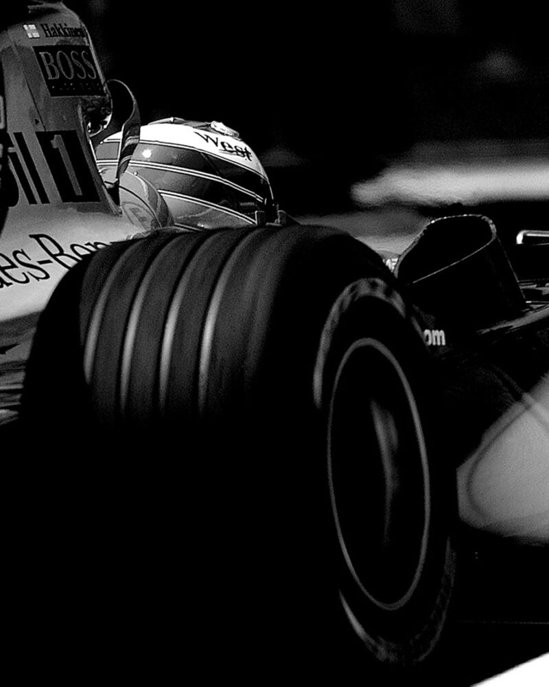 Mika Hakkinen - Monaco - 2000 - Frame Detail