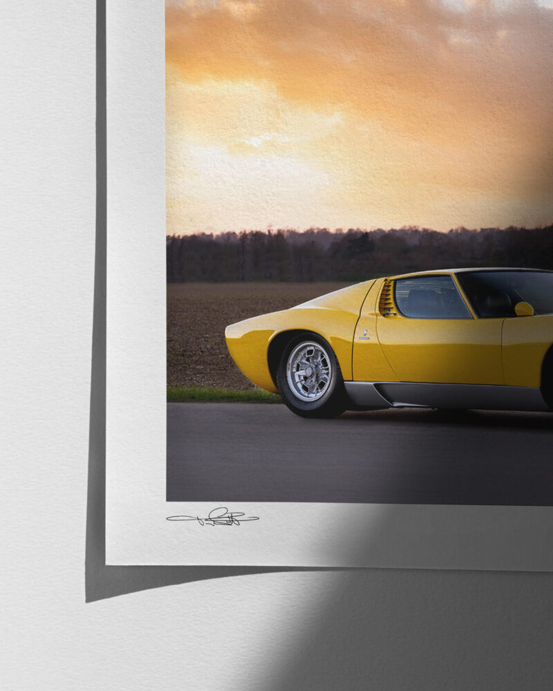 Miura P400 by Bertone - Print Quality Close-up