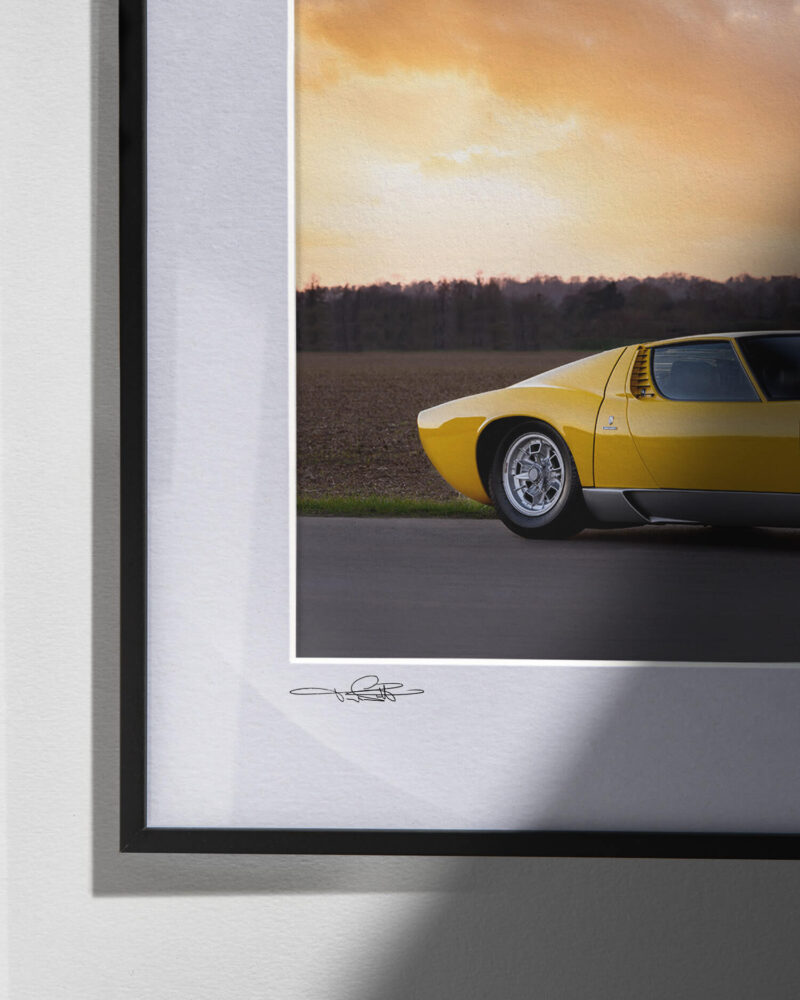 Miura P400 by Bertone - Gallery View 4