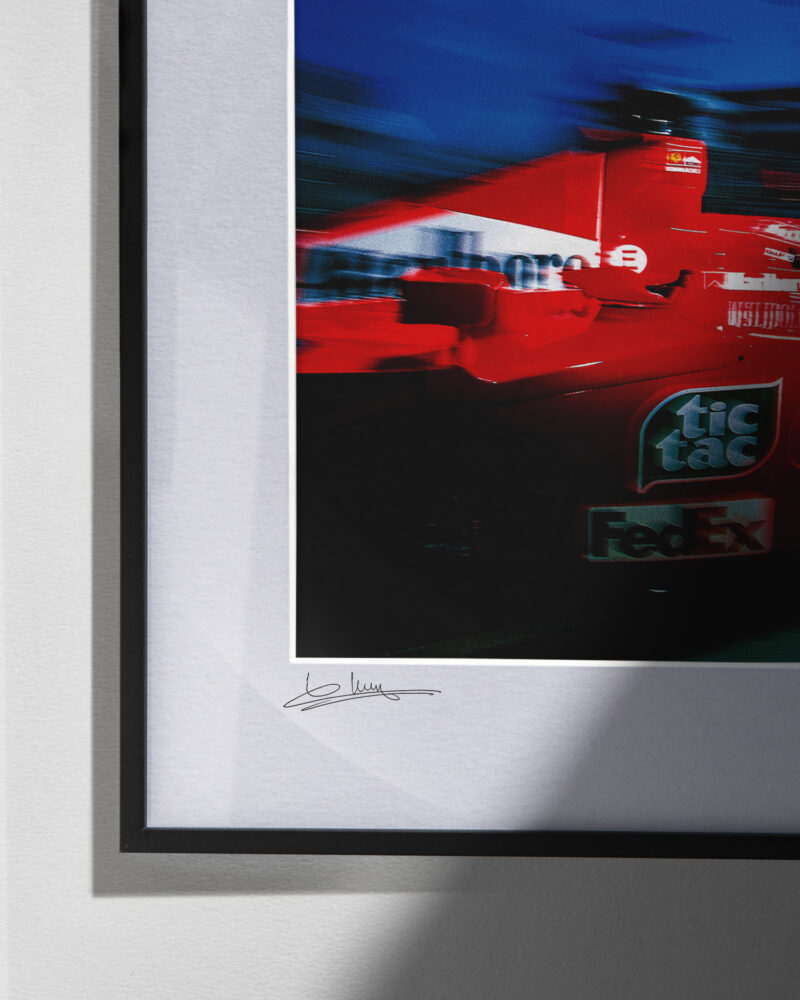 Red Blur - Gallery View 4