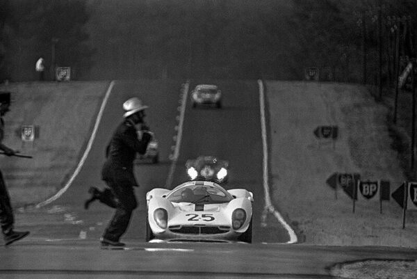 FERRARI 330 P3 – LE MANS 24H – 1967