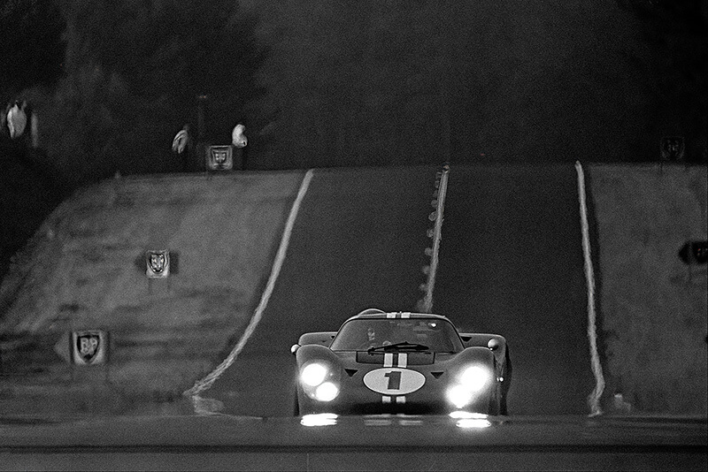 FORD GT40 MK IV - LE MANS 24H - 1967