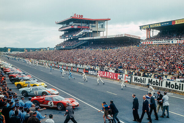 START OF LE MANS 24H – 1966